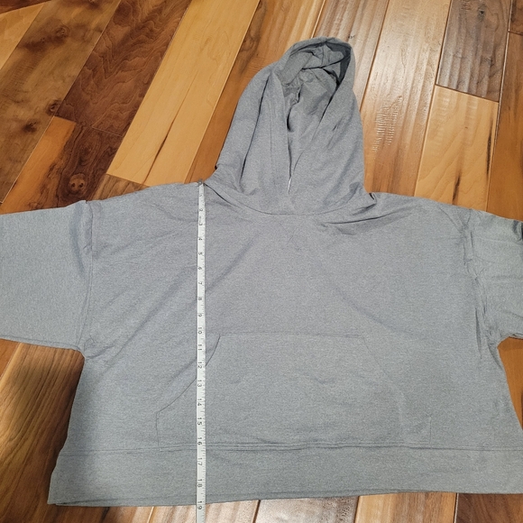 Fabletics Cloud Jersey Cropped Hoodie - Picture 7 of 9